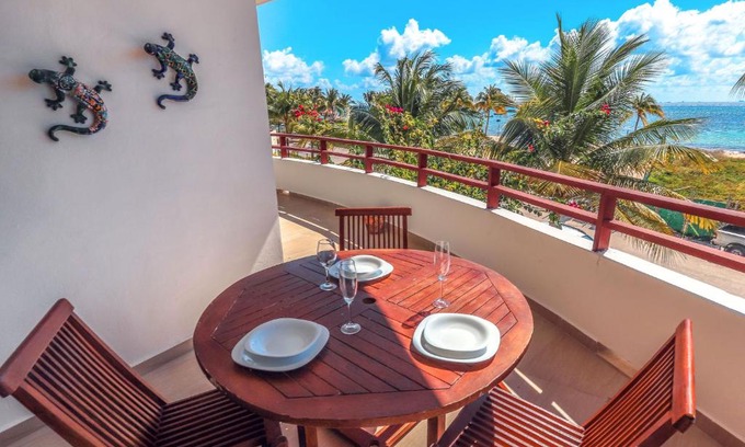Zazil-ha Apartment | Condo Lolo - Coco Beach Oceanview Luxury Beachfront - At Casa del Mar Condos