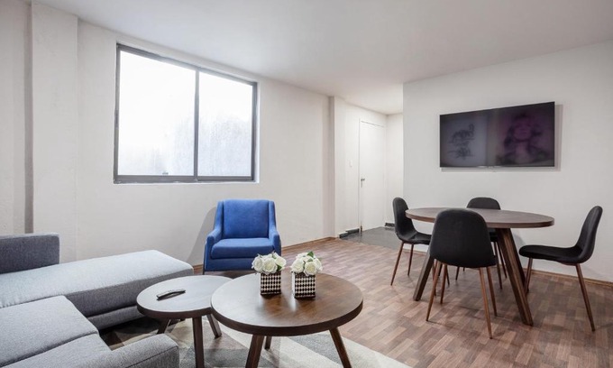 Roma Norte Apartment | Explore Condesa Roma at 2br Apartment Paseo de la Reforma