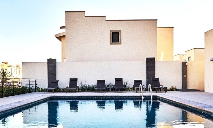 El Marques House | FAMILIAR 👨👩👧👦LIMPIEZA💯SEGURIDAD 24/7 ✈️%🧘♀️🏊🏻♀️