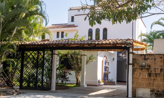Marina Vallarta House | GOLF, BEACH, POOL