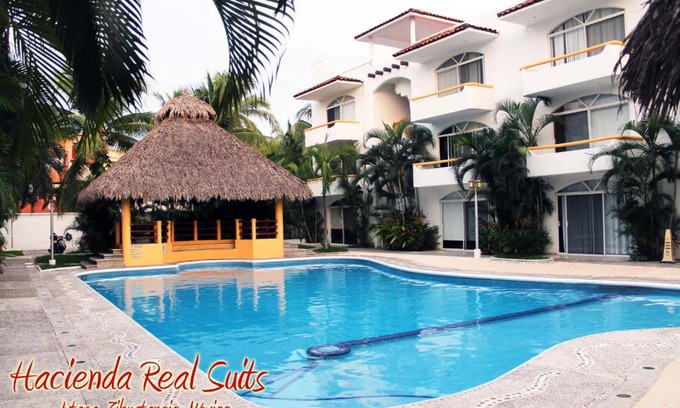 Ixtapa Apartment | Hacienda Real Suits Ixtapa