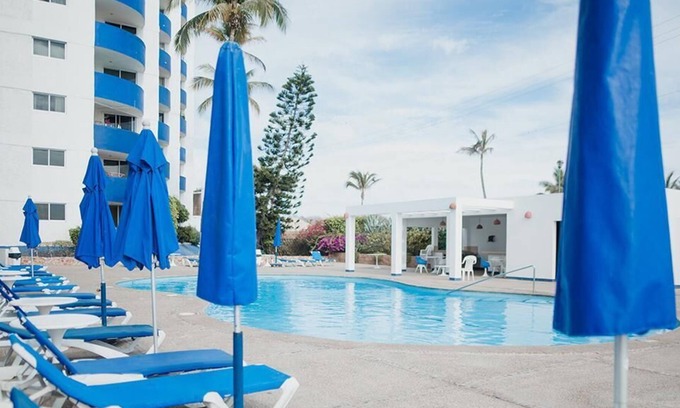 Marina Mazatlan Condo | La Marina Beachfront Condo with Salt Water Pool