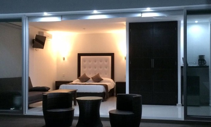 Los Pascuales Resort | Luxurious Surf Resort Pascuales Room #2