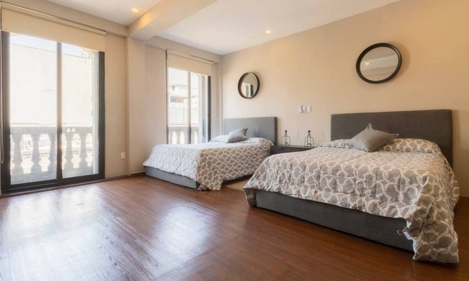 Historic Center Apartment | Apartment ∙ 2 bedrooms ∙ 8 guests