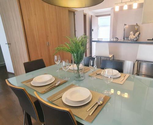 Cuauhtemoc Apartment | On Paseo de la Reforma, great location, luxurious, pool, gym