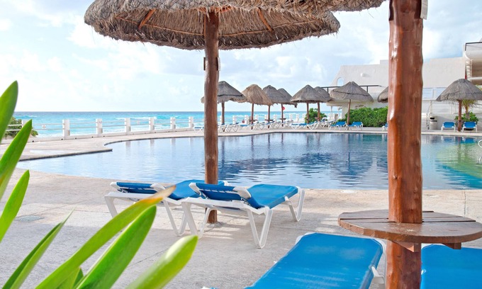 Zona Hotelera Apartment | Perfect vacation getaway Ocean ViewnWifi