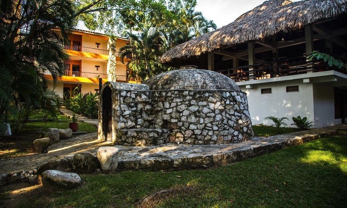 Palenque Hotel | Plaza Palenque Hotel & Convention Center