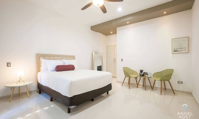 La Paz Apartment | Prime Location, Pool Access, BBQ, Walk to Malecon
