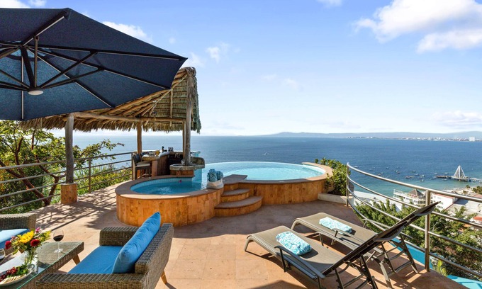 Amapas Villa | Private Infinity Pool Villa, Amazing Ocean Views, Sunsets, Palapa Bar & More!
