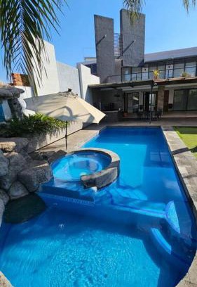 Zapotlanejo House | Residencia Cancun