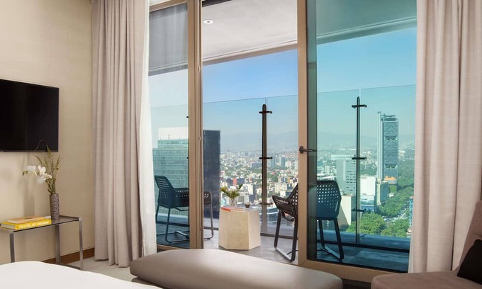 Colonia Cuauhtemoc Hotel | Sofitel Mexico City Reforma