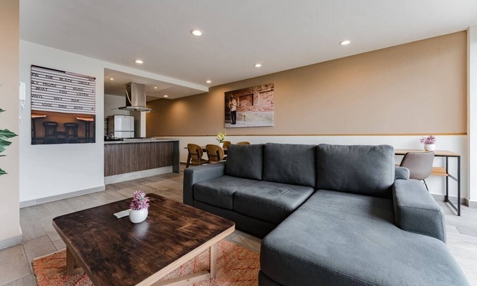 Roma Sur Apartment | VH | Amplio Apt Roma Sur 2 BR + balcón | 155