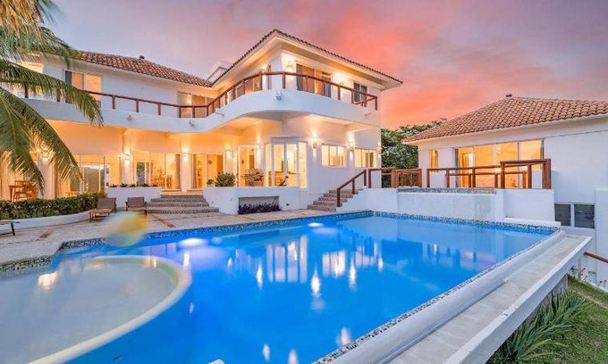 Santa Maria Huatulco Villa | Villa ∙ 3 bedrooms ∙ 10 guests