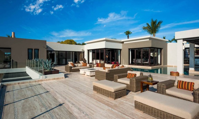 Cabo Bello Villa | Villa ∙ 7 bedrooms ∙ 14 guests