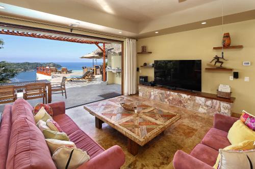 North End Villa | Villas Piedra Blanca