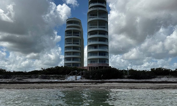 Miramar Apartment | Your seaside retreat - Apartment available in Telchac, Merida.