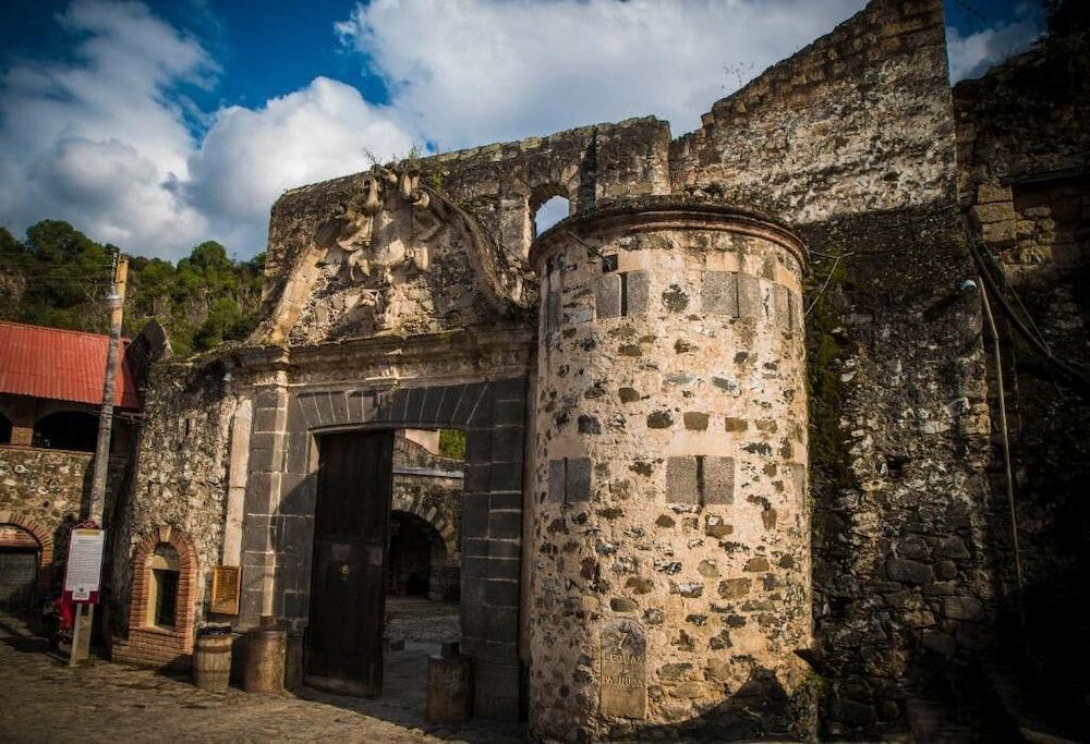 Photo of Buildings in San Miguel Regla