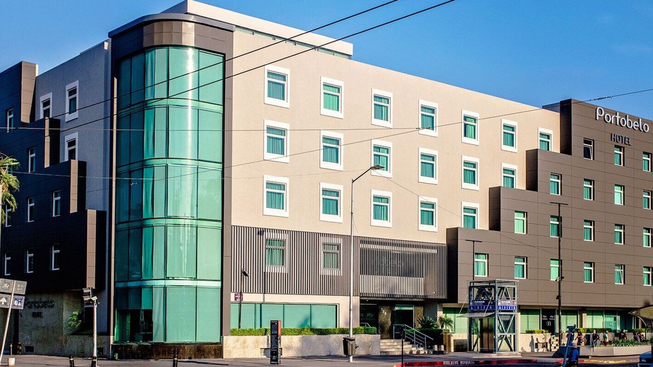 Photo of Buildings in Americana