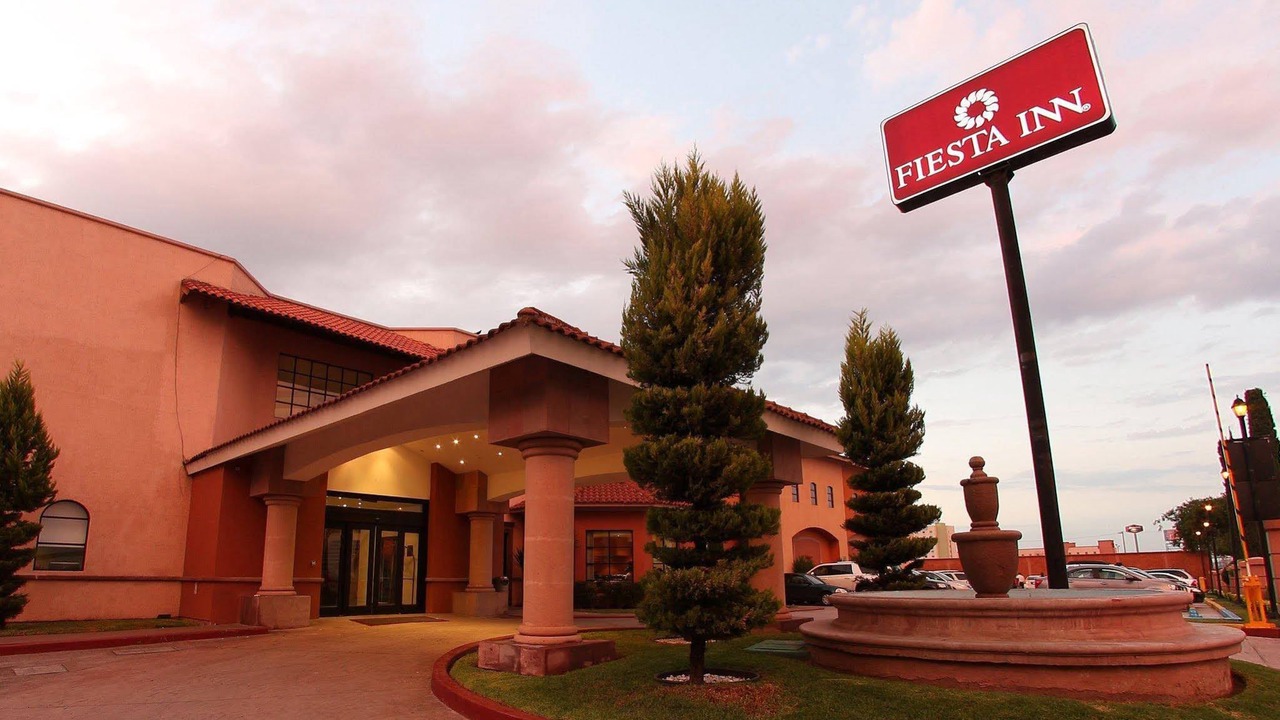 Photo of Buildings in Saltillo