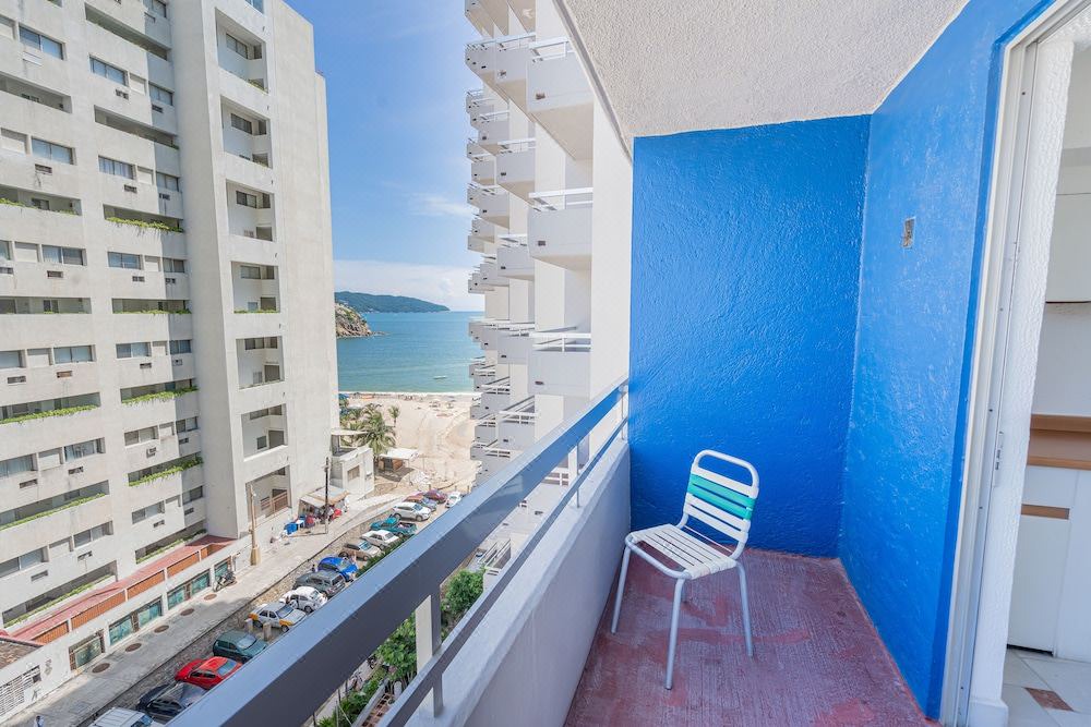 Photo of Others in Costera Acapulco