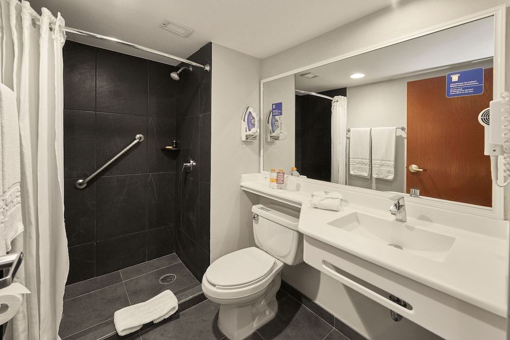 Photo of Bathroom in Celaya