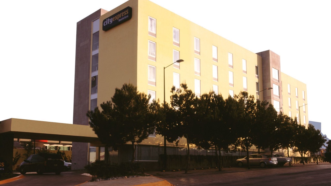 Photo of Buildings in Saltillo