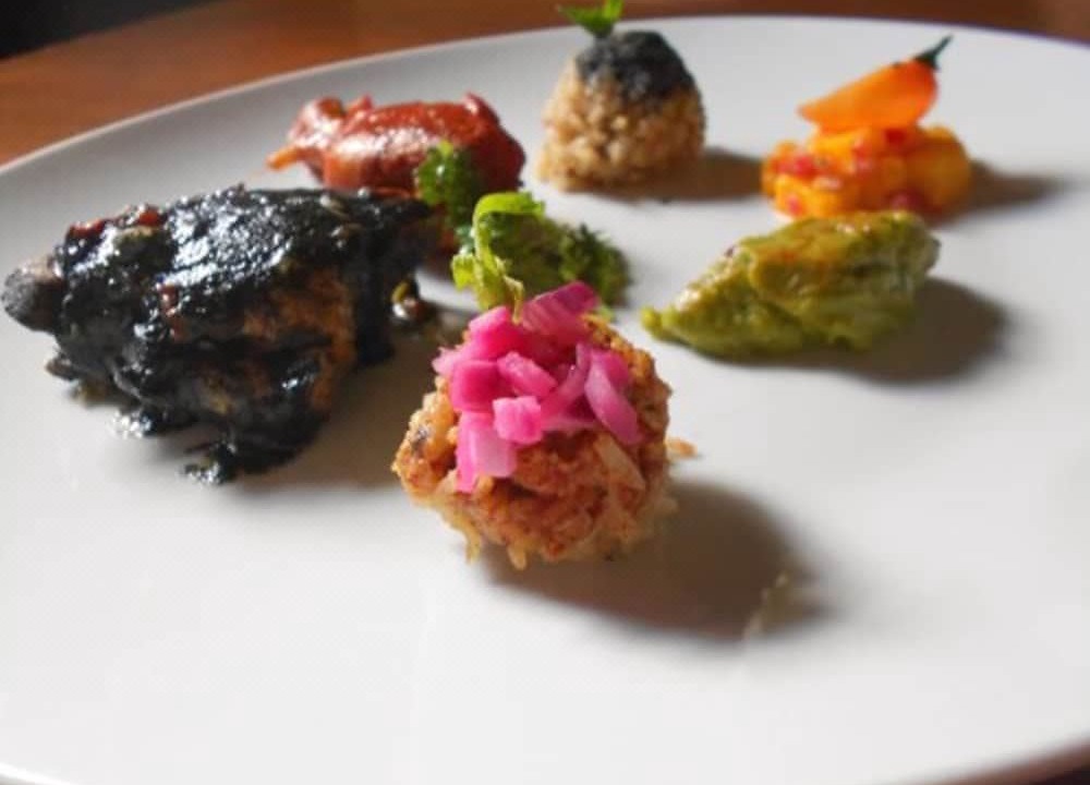 Photo of Human In Picture in Zona Paseo Montejo