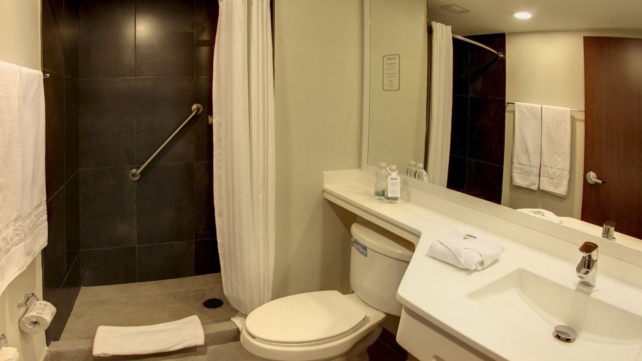 Photo of Bathroom in Saltillo