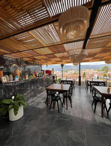 Photo of Others in De La Merced