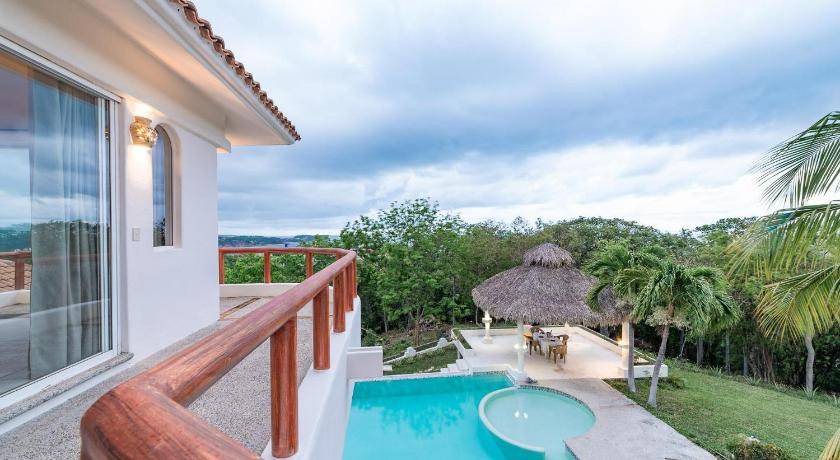 Photo of Others in Santa Maria Huatulco