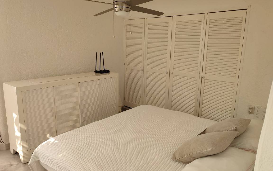 Photo of Bedroom in Las Brisas