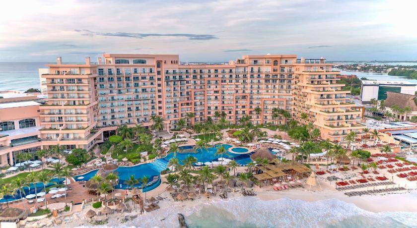 Photo of Others in Punta Cancun