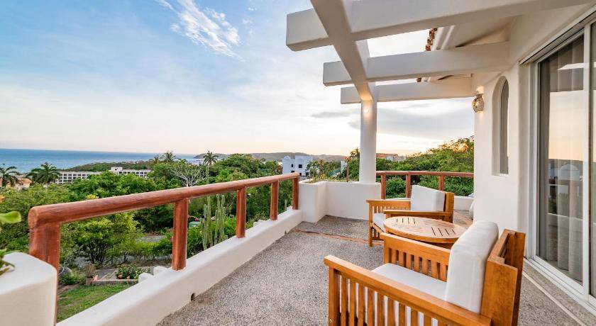 Photo of Others in Santa Maria Huatulco