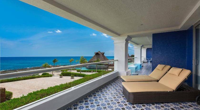 Photo of Others in Puerto Aventuras