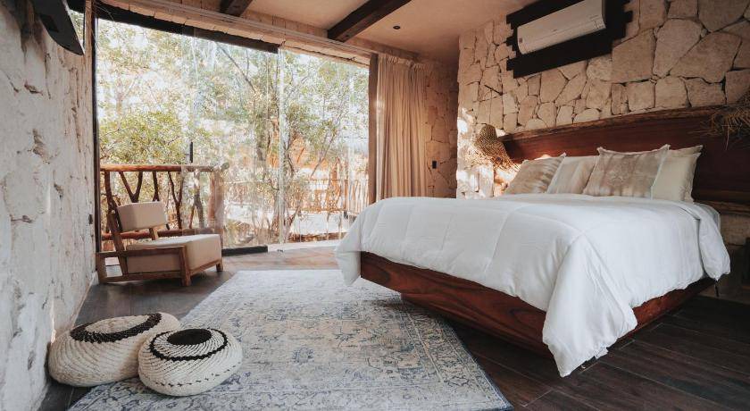 Photo of Bedroom in Soliman Bay