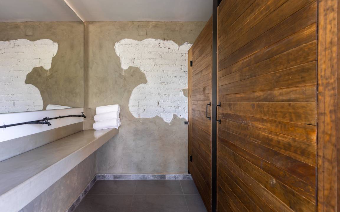 Photo of Bathroom in Downtown Mexico City