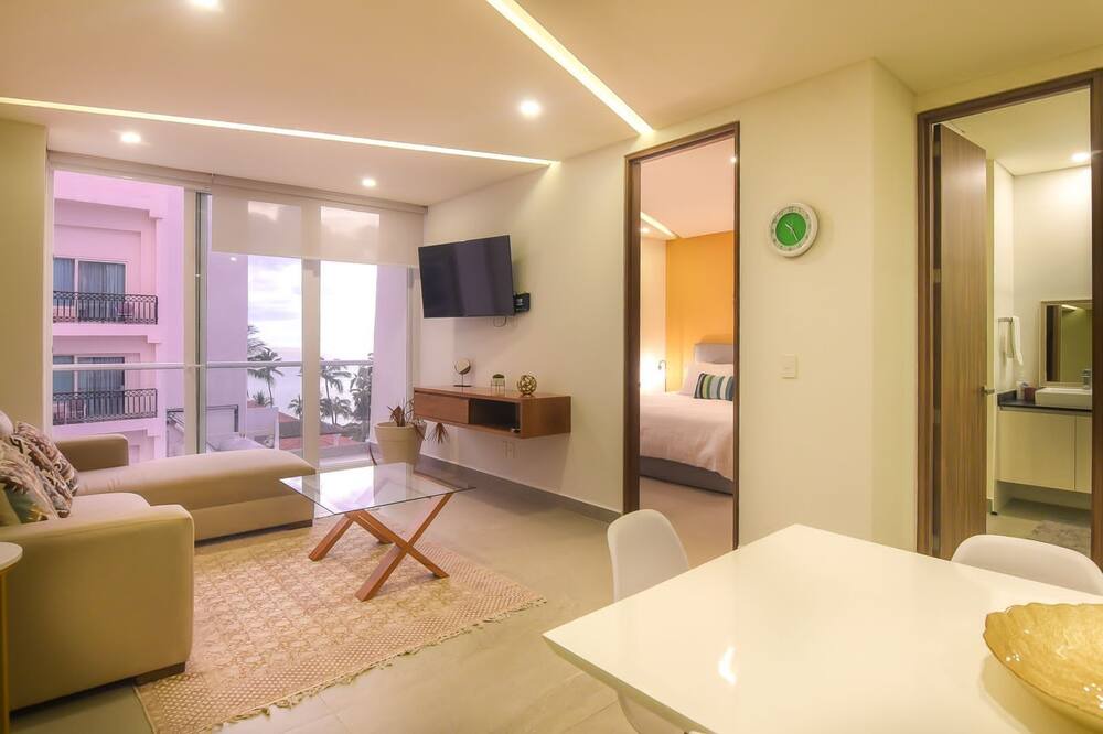 Photo of Livingroom in North Hotel Zone