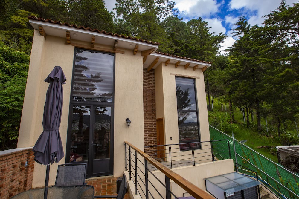 Photo of Outdoor in De La Merced