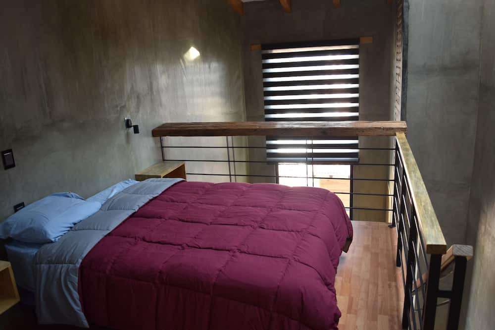 Photo of Bedroom in De La Merced