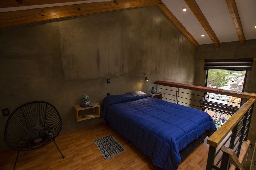 Photo of Bedroom in De La Merced