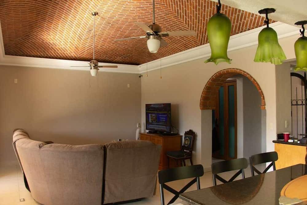 Photo of Livingroom in Ajijic