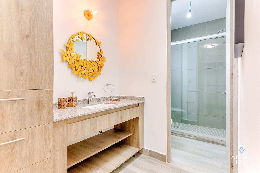 Photo of Bathroom in Playa del Carmen