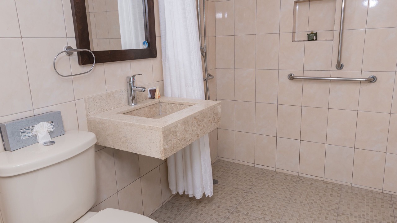 Photo of Bathroom in Caborca