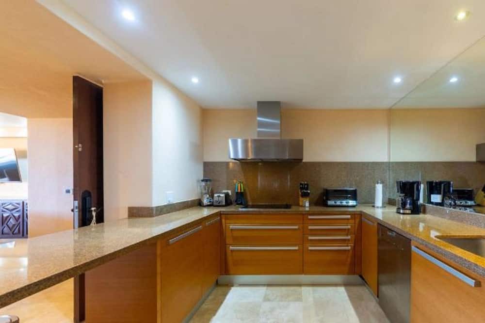 Photo of Kitchen in Santa Rosa