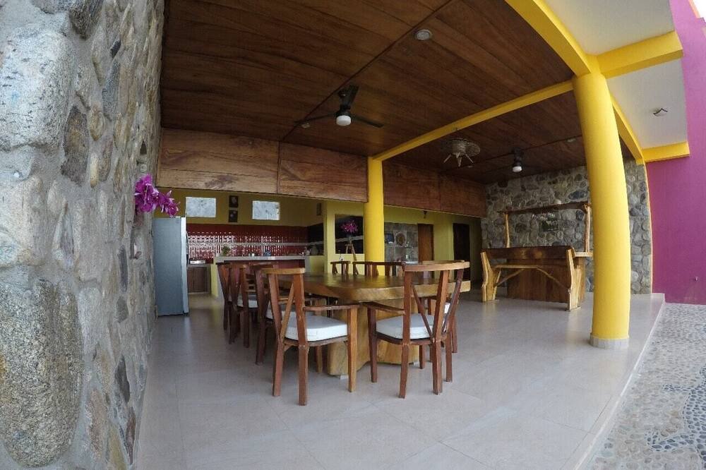 Photo of Livingroom in Cabo Corrientes