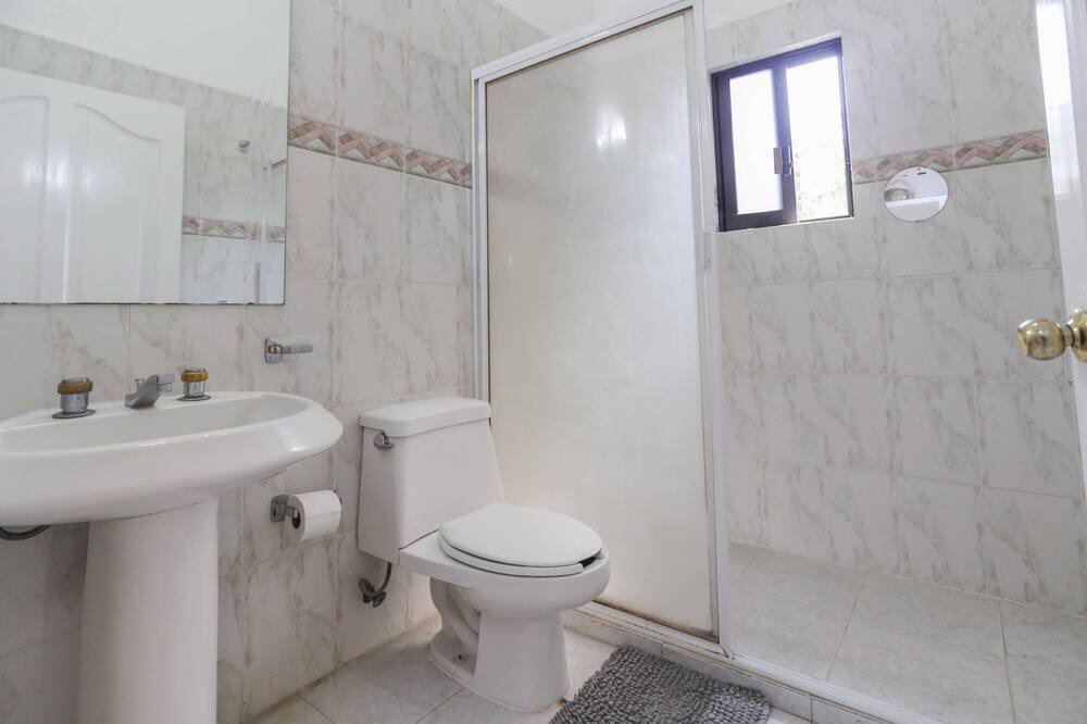 Photo of Bathroom in Lomas de Cocoyoc