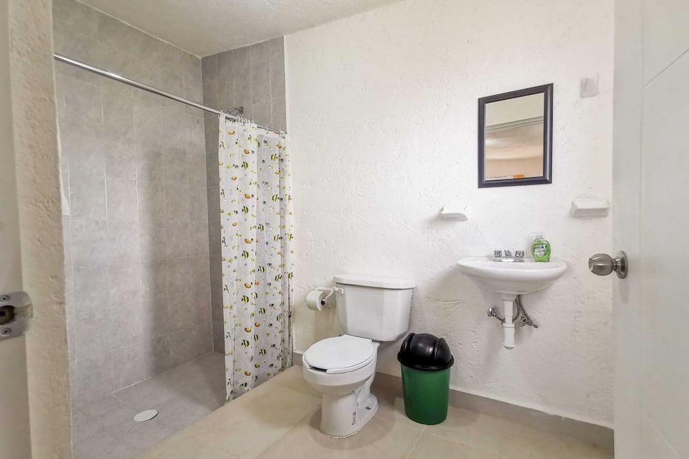 Photo of Bathroom in El Marques