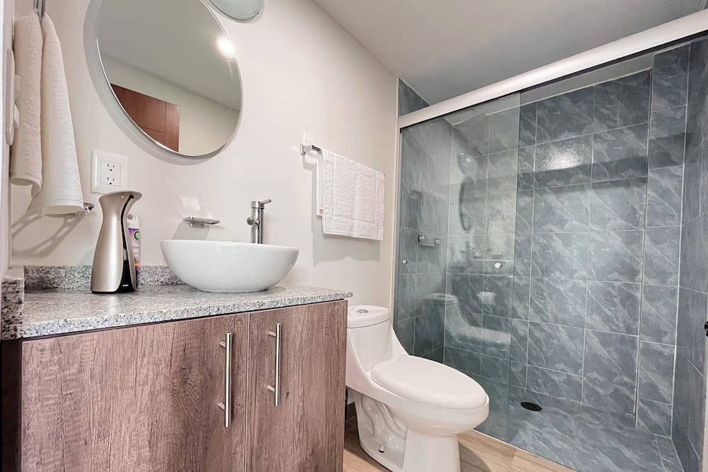 Photo of Bathroom in Mexico City
