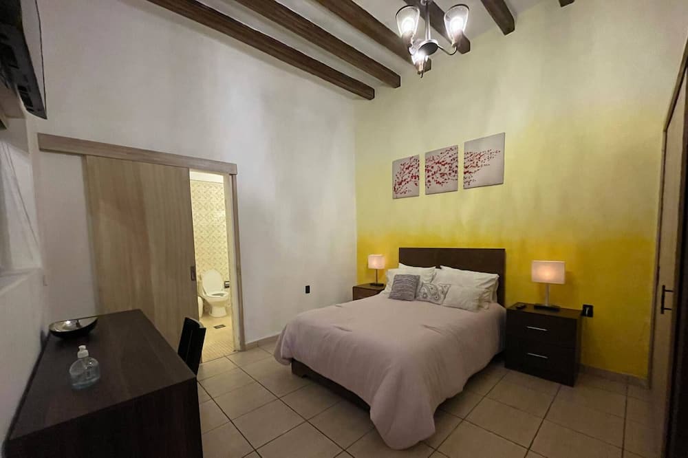 Photo of Bedroom in Historic Centre