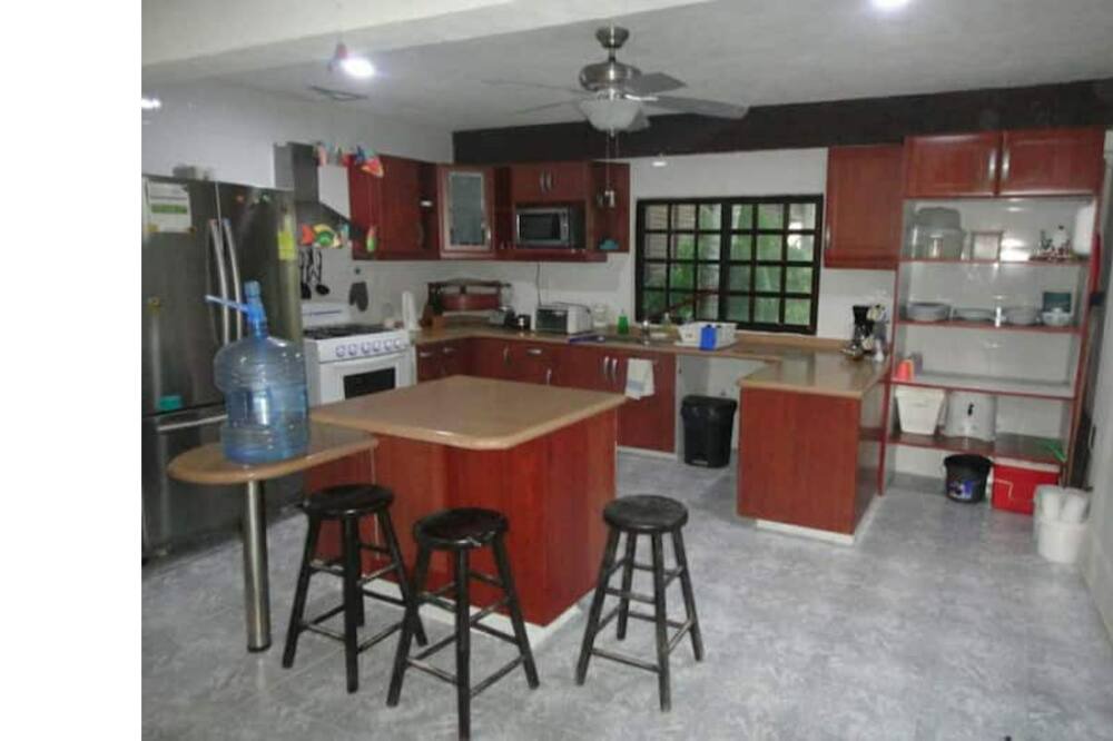 Photo of Kitchen in Telchac Puerto